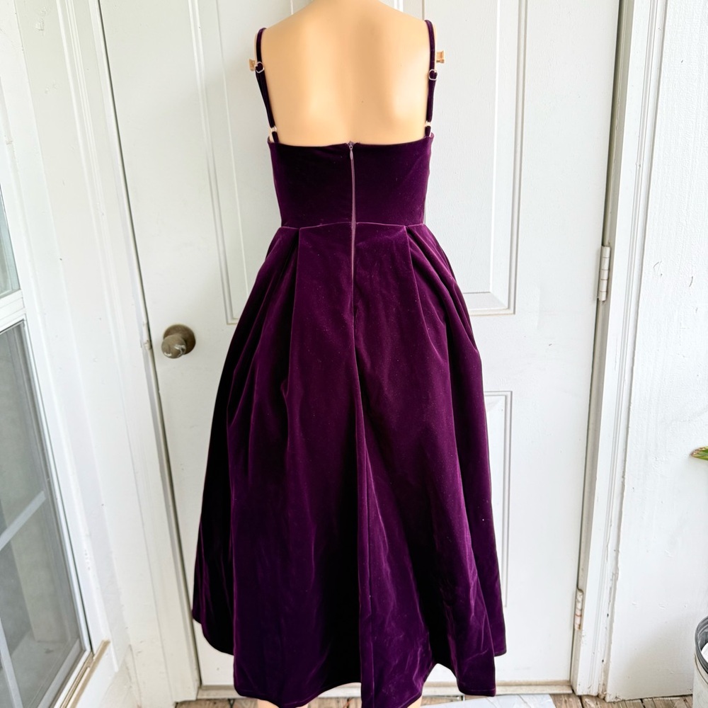 Fashion Nova Julia Velvet Midi Dress - Plum - Picture 8 of 15